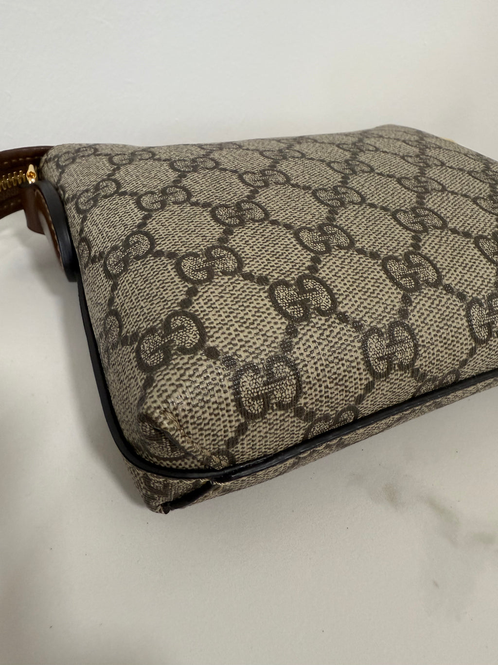 GG Supreme Messenger Bag