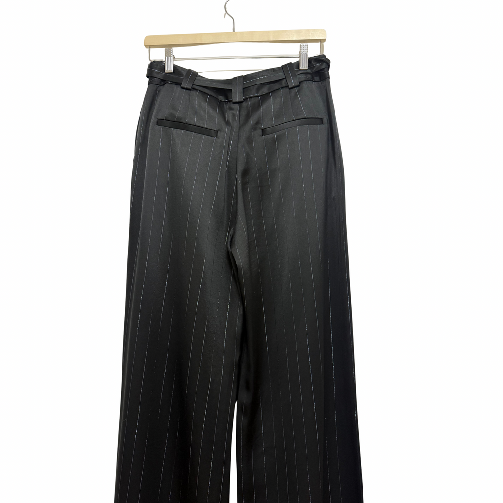 CUE Holographic Pinstripe Pleat Front Pant in Black Size 8